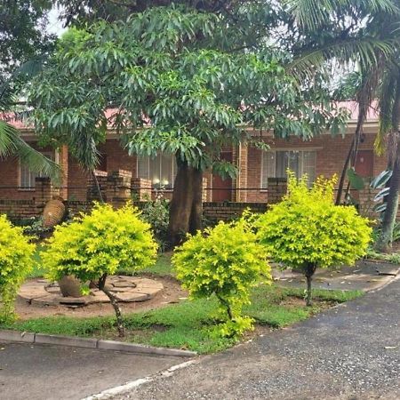Mumo Lodge บาดพลาส ภายนอก รูปภาพ