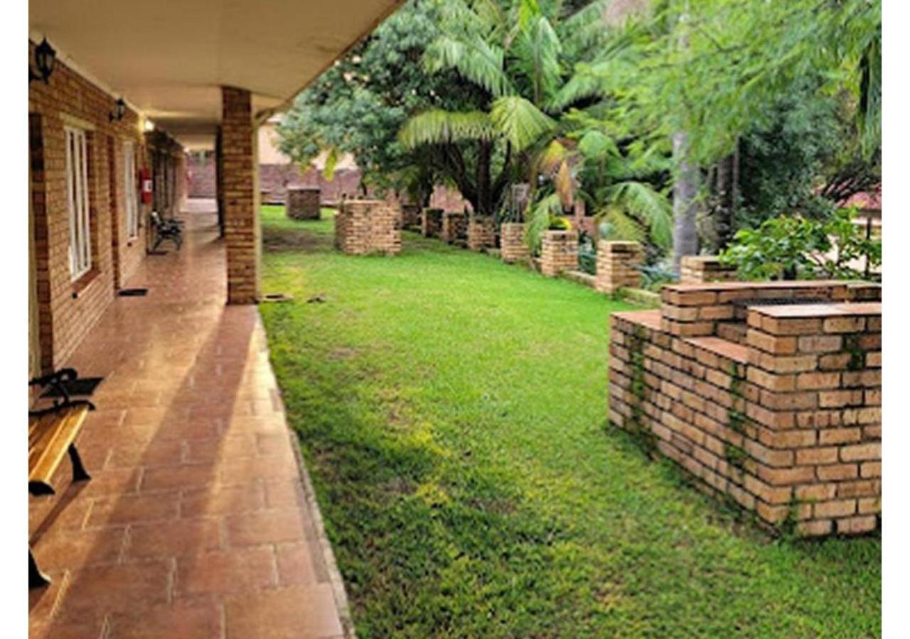 Mumo Lodge บาดพลาส ภายนอก รูปภาพ
